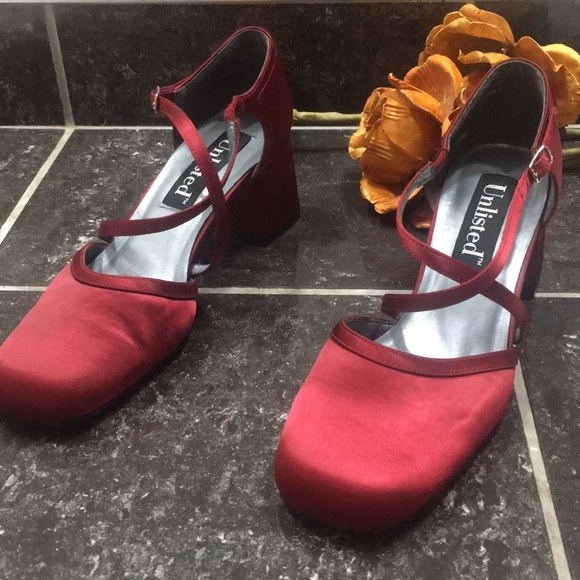 Unlisted Shoes - 🛍👠Unlisted Maroon Block Heeled Shoes